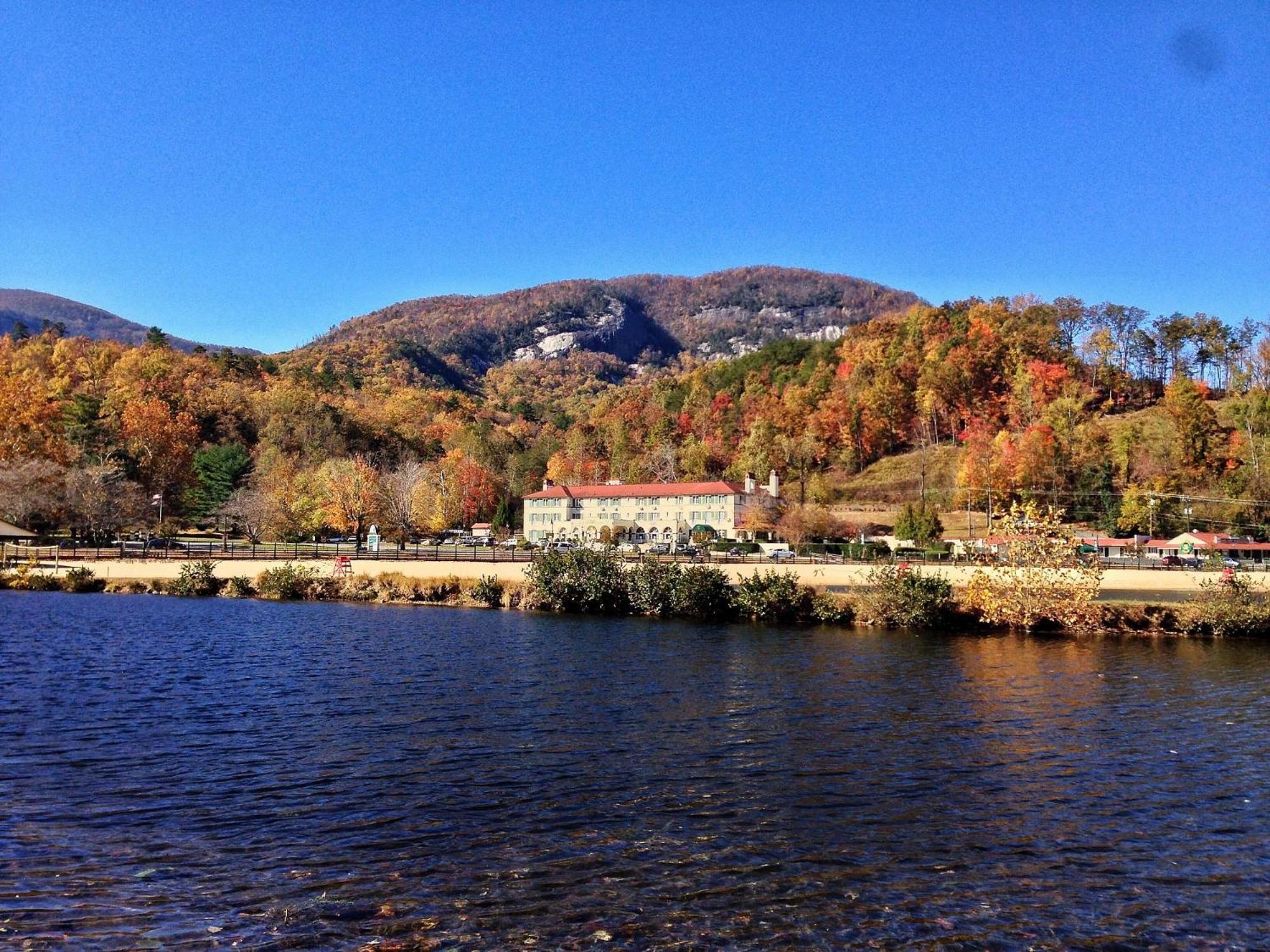 Lake Lure Inn And Spa 外观 照片