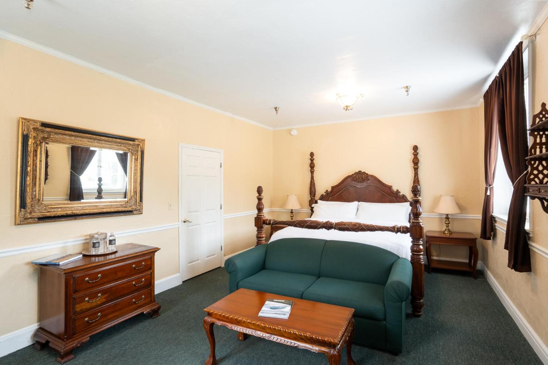 Lake Lure Inn And Spa 外观 照片