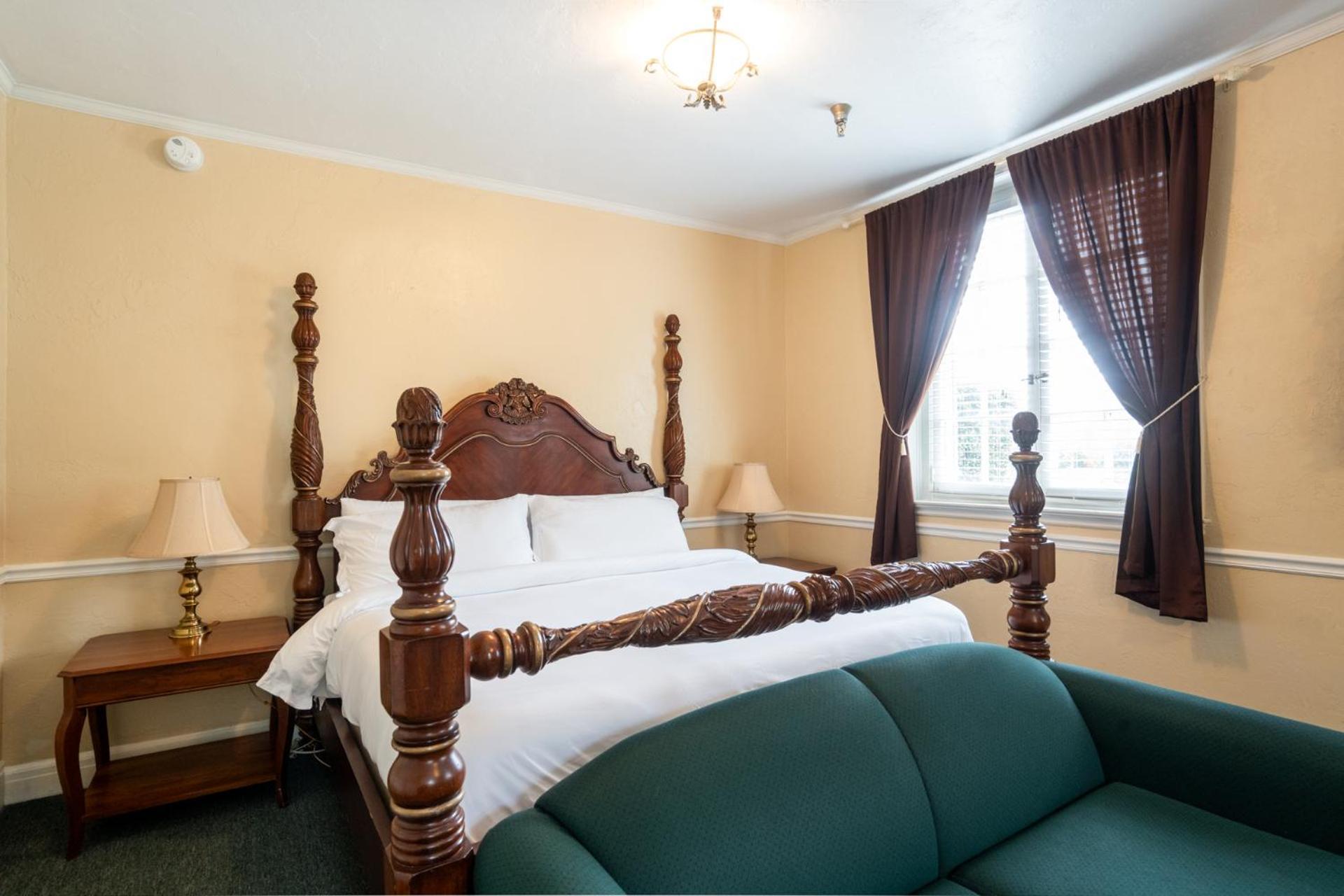 Lake Lure Inn And Spa 外观 照片