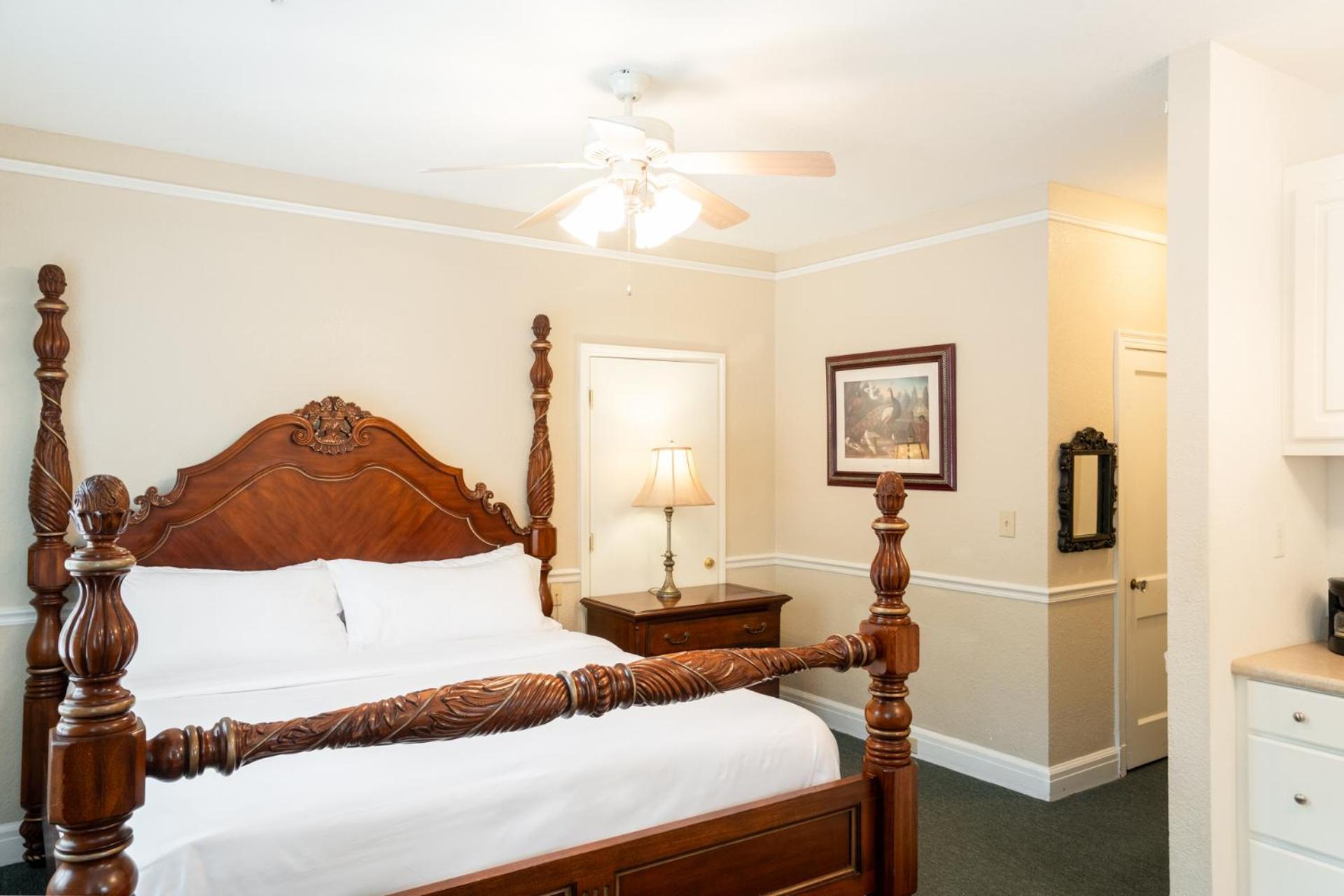 Lake Lure Inn And Spa 外观 照片