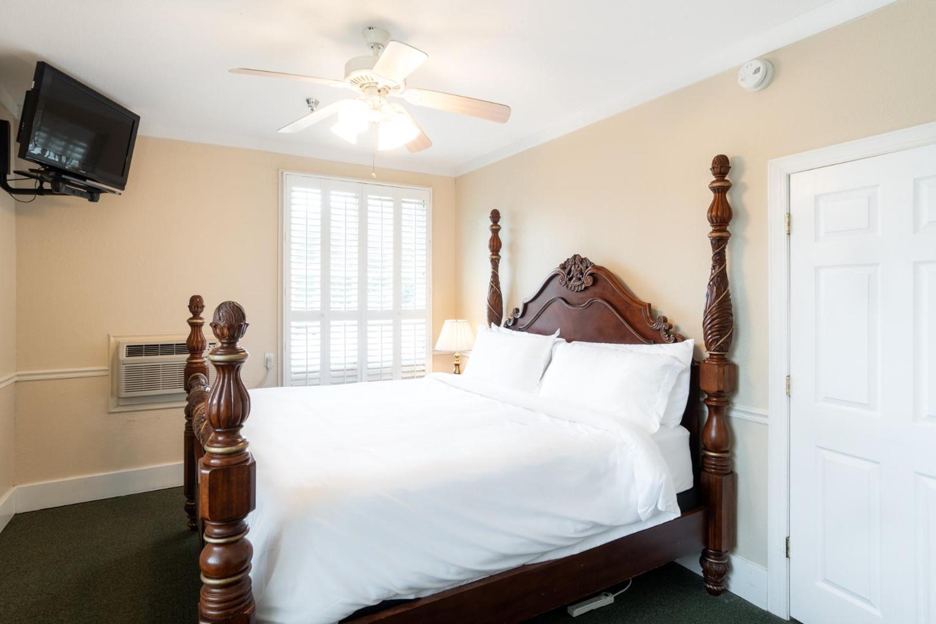 Lake Lure Inn And Spa 外观 照片