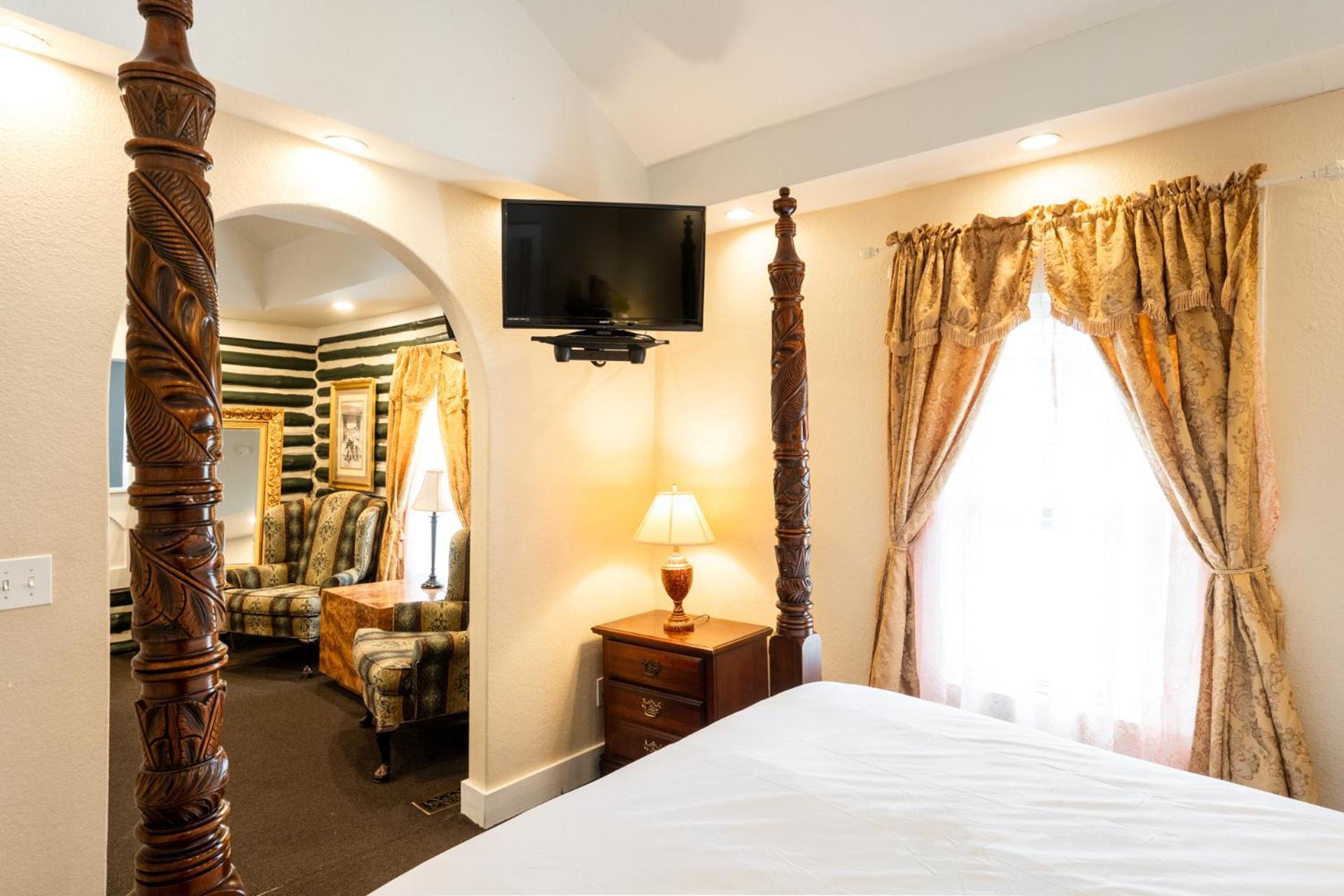 Lake Lure Inn And Spa 外观 照片