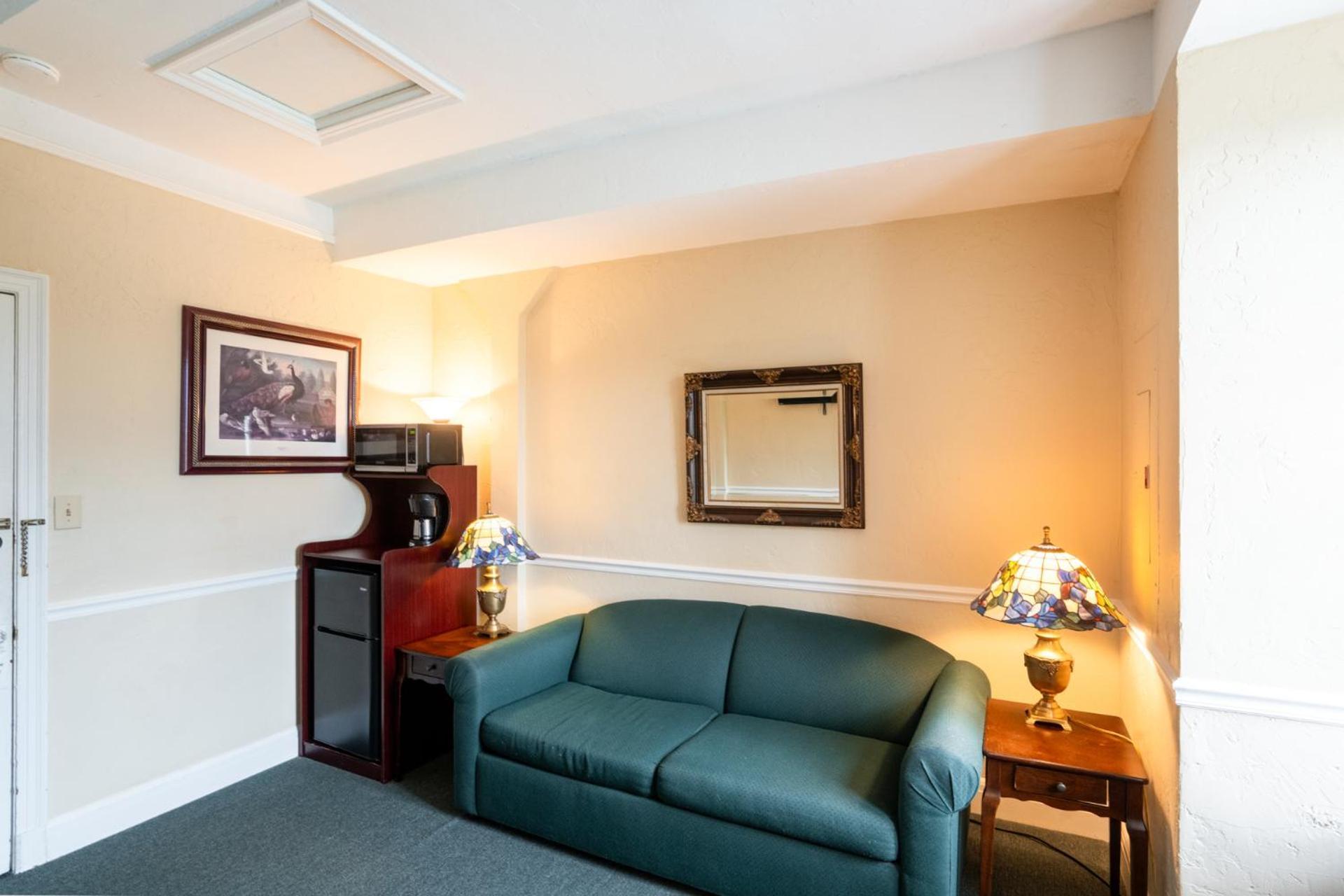 Lake Lure Inn And Spa 外观 照片