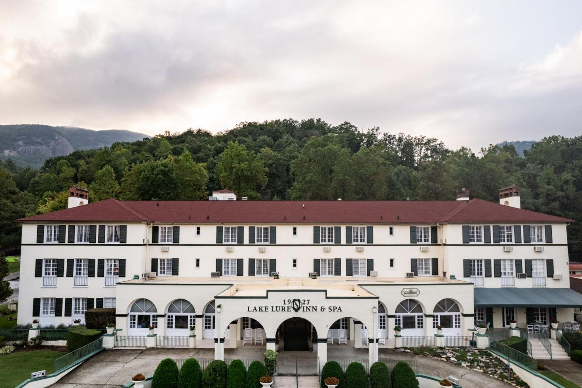 Lake Lure Inn And Spa 外观 照片