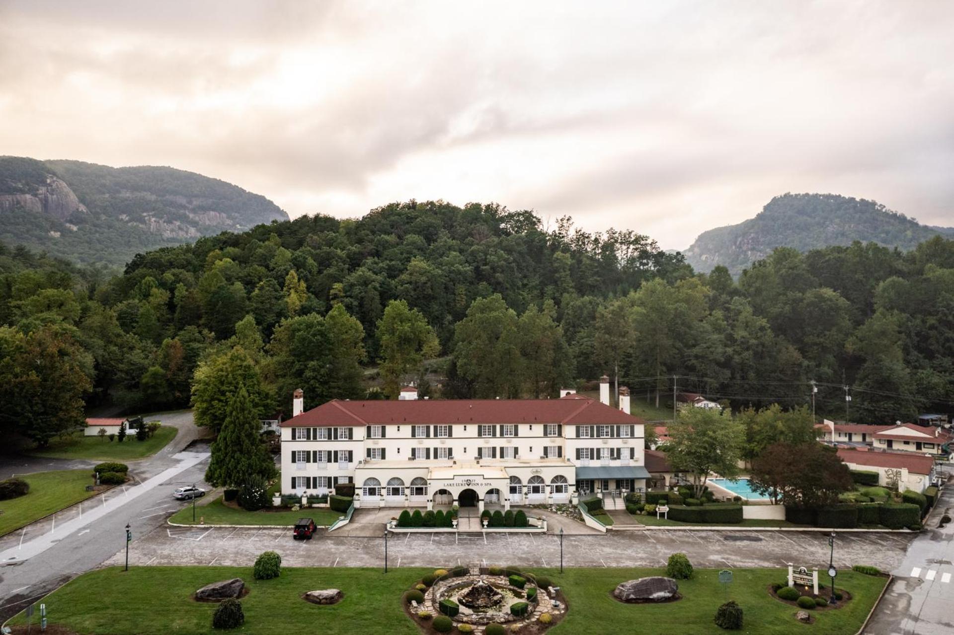 Lake Lure Inn And Spa 外观 照片