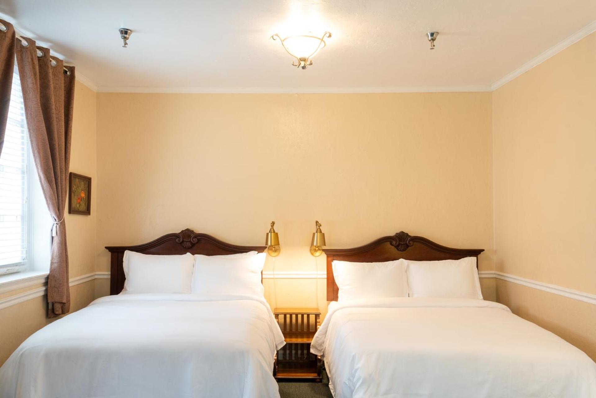 Lake Lure Inn And Spa 外观 照片